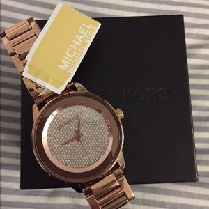 NWT MICHAEL KORS WATCH